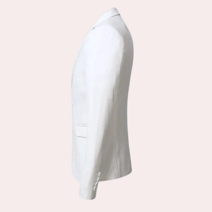 Weiße Herrenjacke, seitliche Ansicht, elegantes Design, Anzugjacke, formelle Kleidung.