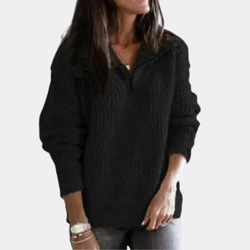 Frau trägt schwarzen Strickpullover, lässiger Stil, Herbstmode, Damenbekleidung.
