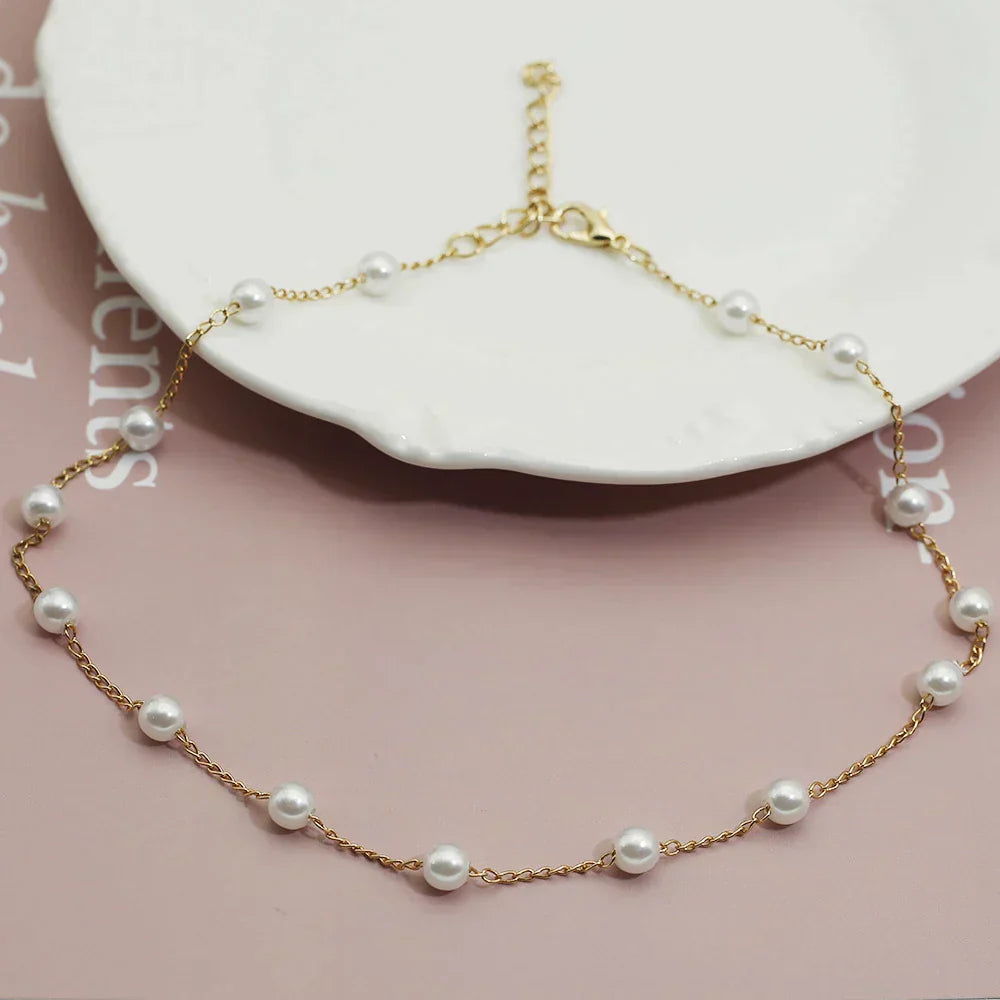 Goldene Perlenkette für Damen, modische Halskette, Hochzeitsschmuck, Party-Accessoire.