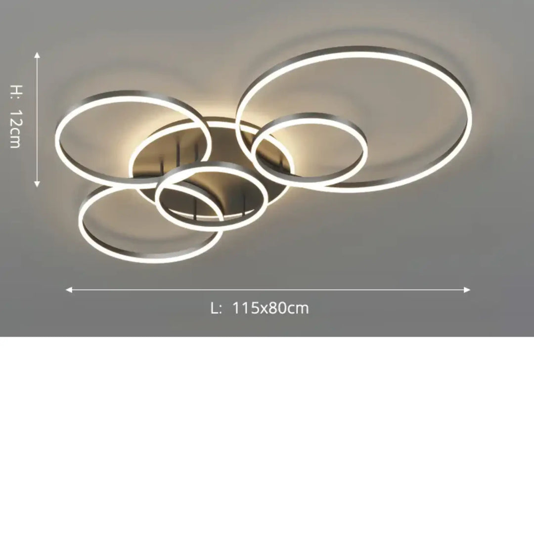 Svítidlo s popsanými rozměry, šířka 115 × 80 cm a výška 12 cm, na šedém pozadí 9