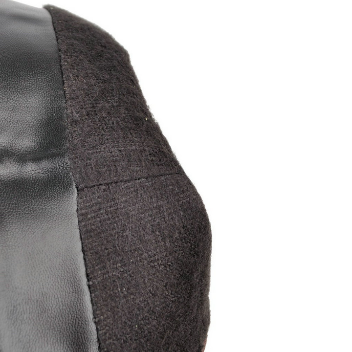 Schwarze Lederstiefel mit Reißverschluss, weiches Material, elegante Damenmode, hochwertige Qualität.