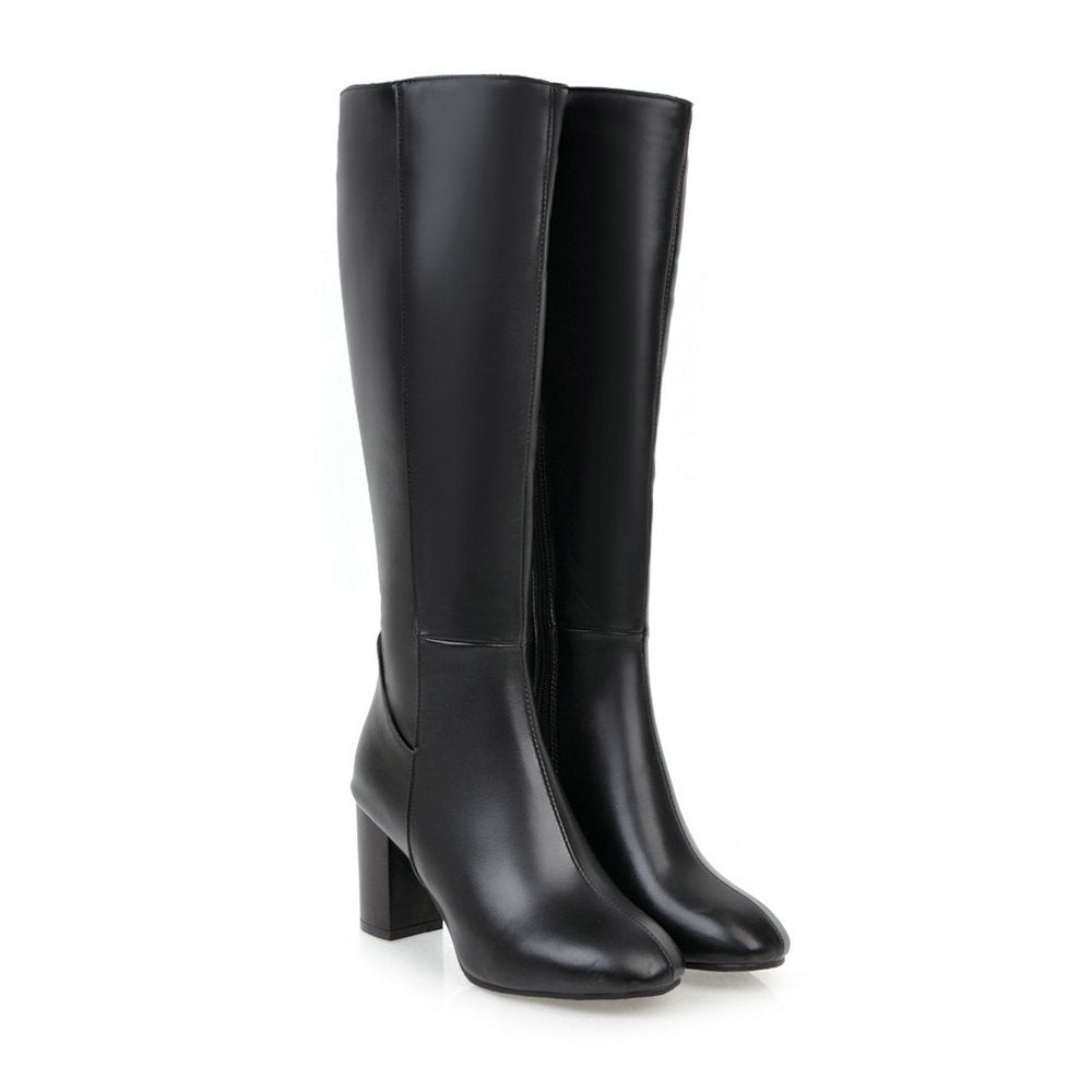 Schwarze Damenstiefel mit Absatz, elegantes Design, hochwertiges Leder, Reißverschluss.
