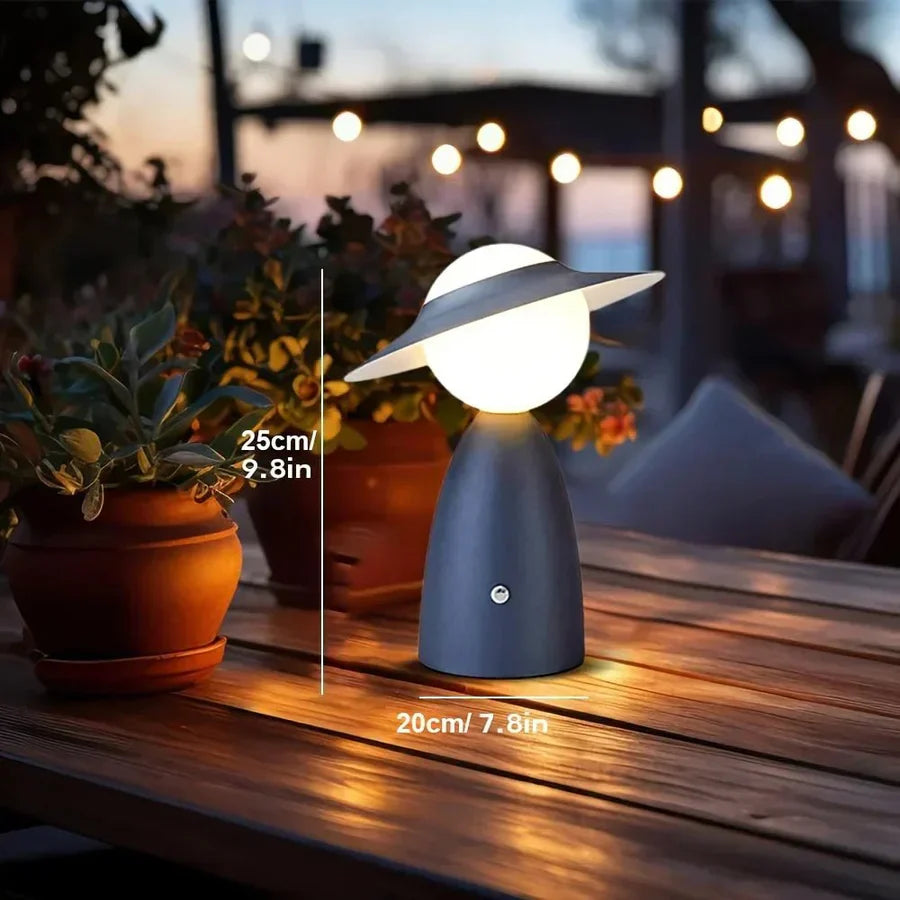 Bezdrátová stolní lampa - LumiCharge