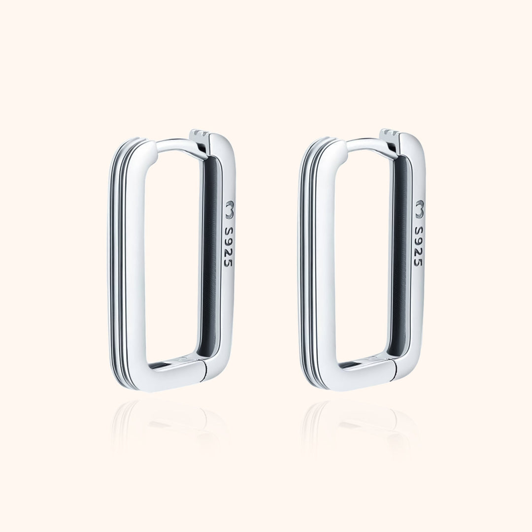 Silberne rechteckige Ohrringe S925, minimalistisches Design, eleganter Schmuck für Damen.