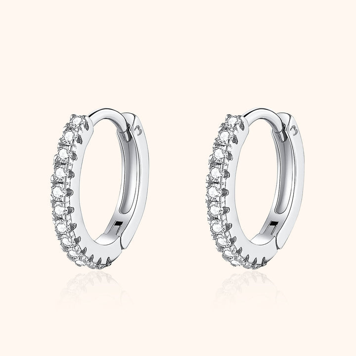 Silberne Creolen mit Zirkonia, eleganter Schmuck, Ohrringe für Damen, modisches Accessoire