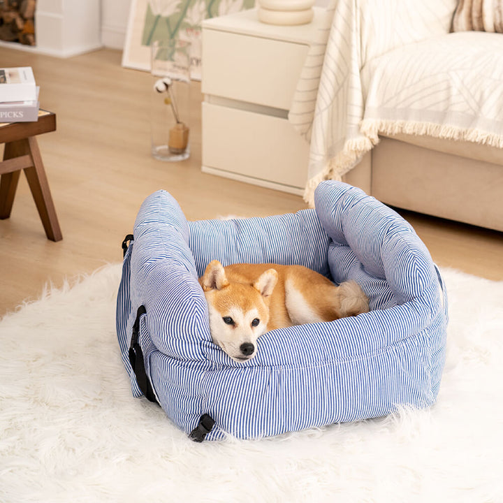 Hundebett Auto, tragbar, blau-weiß gestreift, für Haustiere, bequem, im Wohnzimmer.