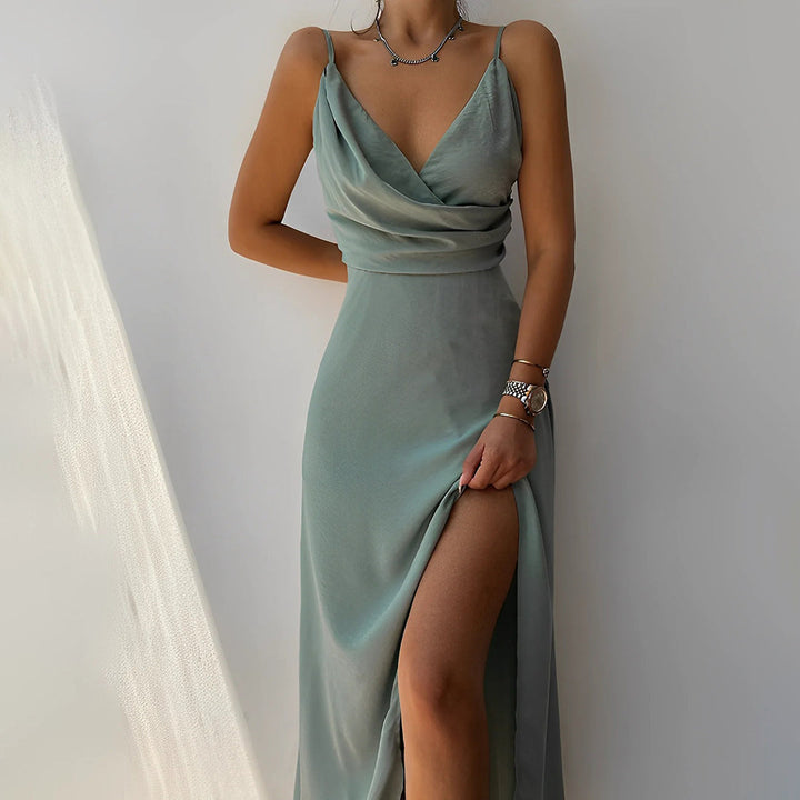 Stylové špagetové šaty – Elara