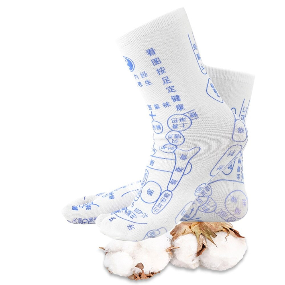 Weiße Baumwollsocken mit blauen chinesischen Schriftzeichen, bequem, atmungsaktiv, langlebig.