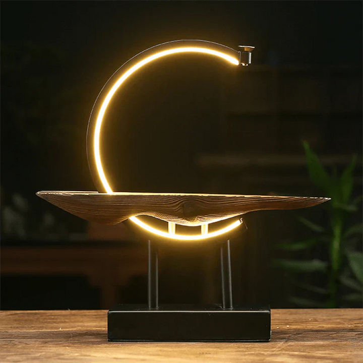 Moderne LED-Tischlampe, Holzdesign, warmweißes Licht, dekorative Beleuchtung, Wohnzimmer.