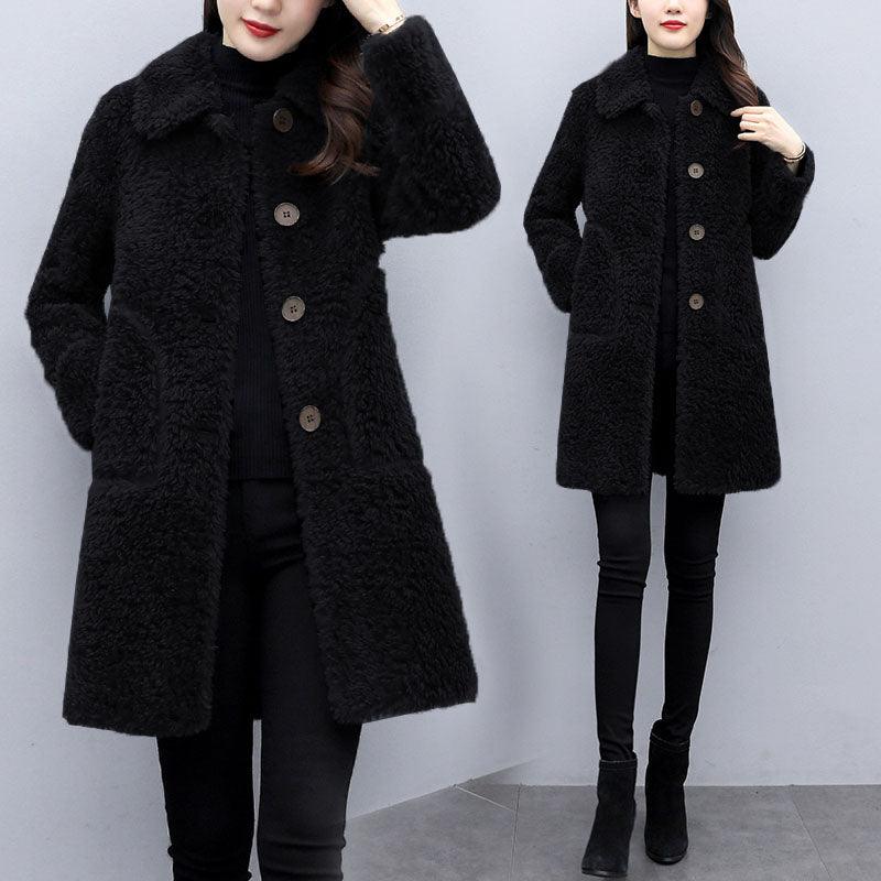 Damen Wintermantel schwarz, Lammfell-Optik, Knopfverschluss, warm, modisch, elegant.