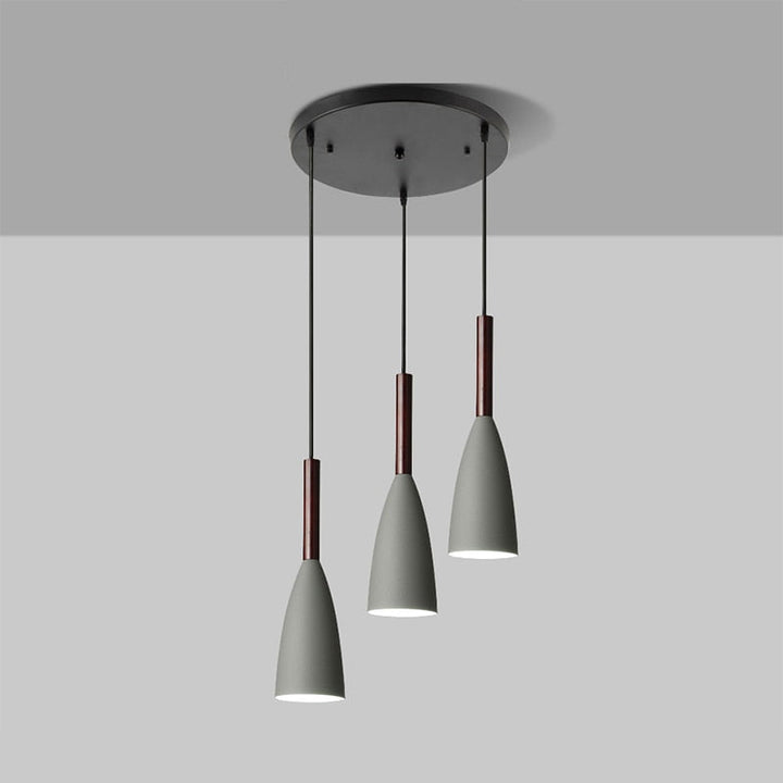 Moderne dreiflammige Pendelleuchte, grau, Metall, Holz, minimalistisch, Wohnzimmerbeleuchtung.