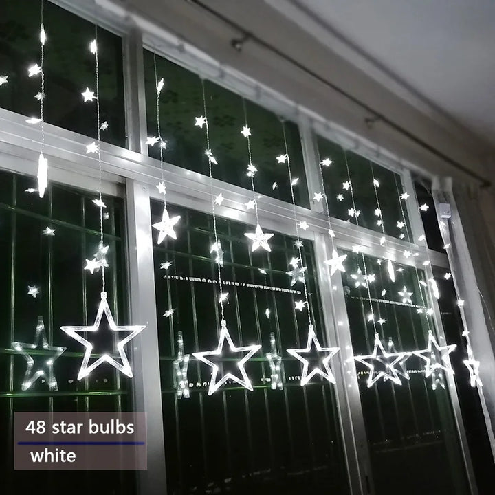 Weiße LED-Stern-Lichterkette, 48 Sterne, Fensterdekoration, festliche Beleuchtung.