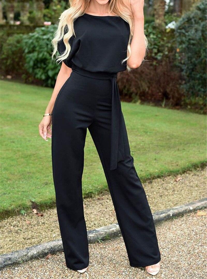 Damen Jumpsuit Schwarz, ärmellos, elegantes Design, ideal für Abendveranstaltungen.