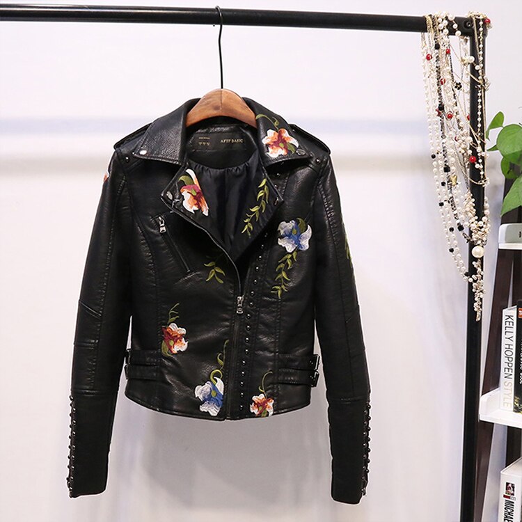Podzimní vyšívaná dámská kožená bunda ve stylu biker – Eleonora