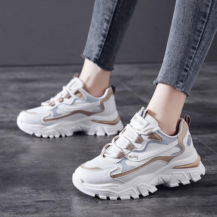 Damen Sneaker weiß beige, klobig, modisch, Freizeitschuhe, Straßenstil, bequeme Passform.