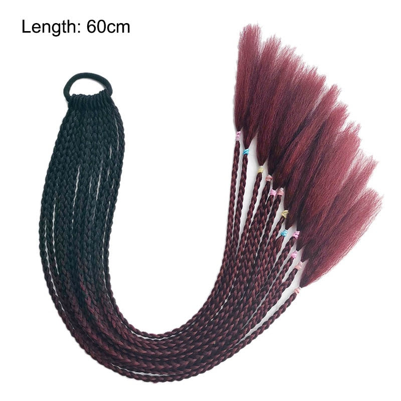 60 cm lange, bordeauxrote Kunsthaar-Zöpfe, ideal für Haarverlängerungen und Flechtfrisuren.