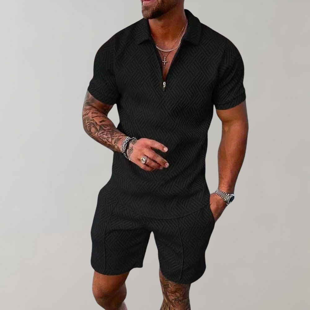 Mann in schwarzem Polo-Shorts-Set, Sommermode für Herren, Freizeitkleidung, elegant.