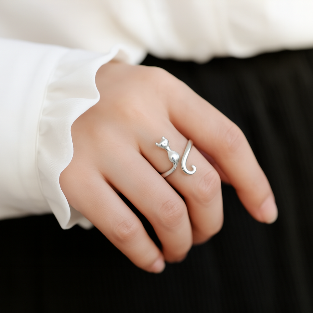 Kočičí prsten | Stříbrný prsten s kočkou o půlnoci