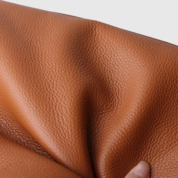 Trendy kožená taška přes rameno - Mila