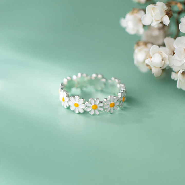 Silberner Ring mit Gänseblümchen-Design, Damen-Schmuck, Blumenring, modisch, elegant.