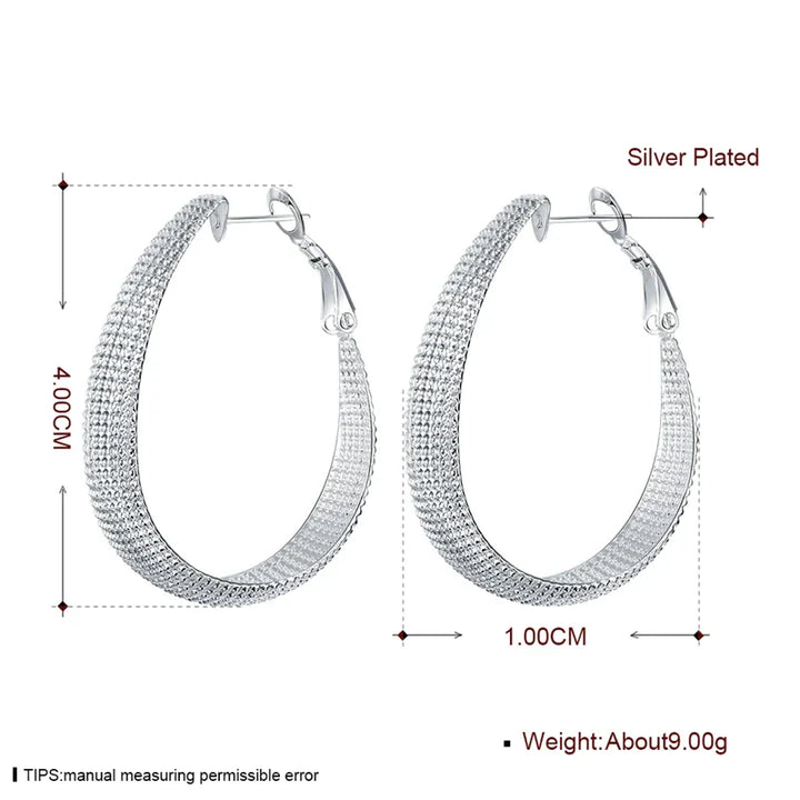 Silberne Creolen Ohrringe, 4cm, silberbeschichtet, elegantes Design, Schmuck für Damen.