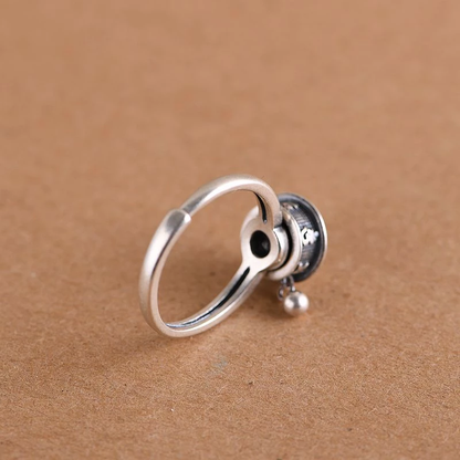 Silberner Nasenring mit Anhänger, Piercingschmuck, Edelstahl, modisch, elegant, Damenaccessoire.