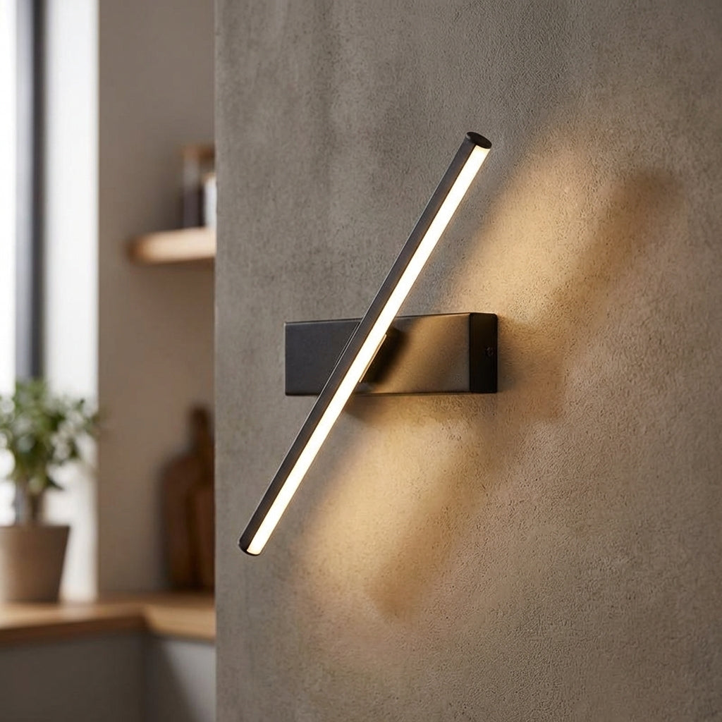 Minimalist Linear Wall Light - Swaylux