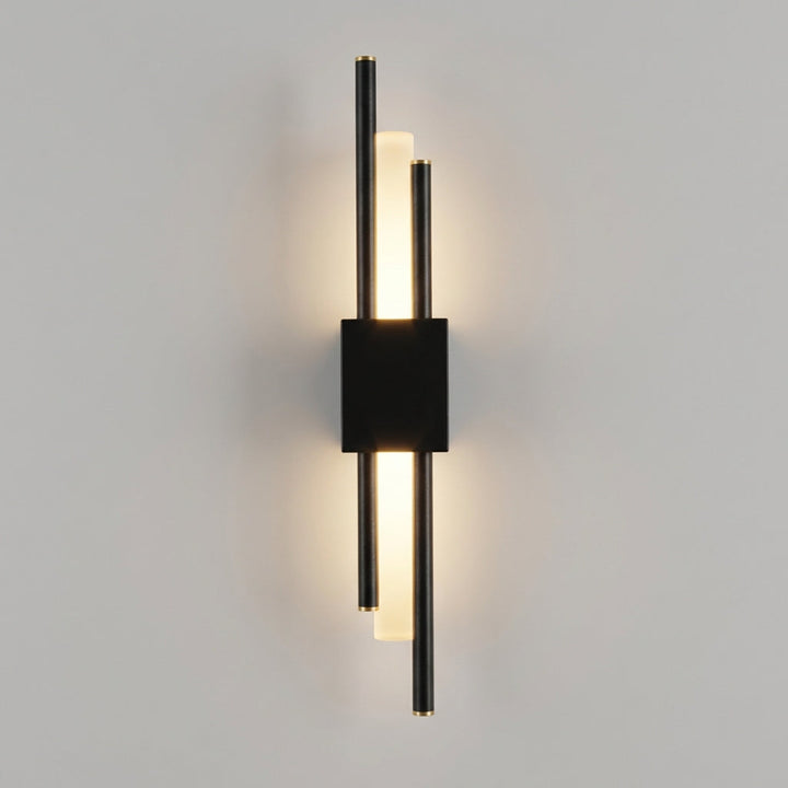Modern Vertical Wall Sconce - Aurevex