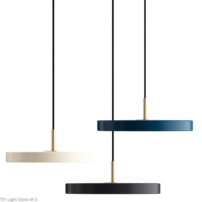 Skandinávská závěsná lampa s minimalistickým designem - Lyssa