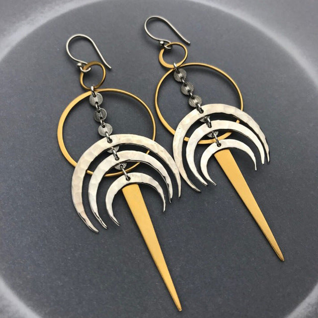 Silberne und goldene geometrische Ohrringe, Vintage-Design, hängend, modisch, Damen-Schmuck.