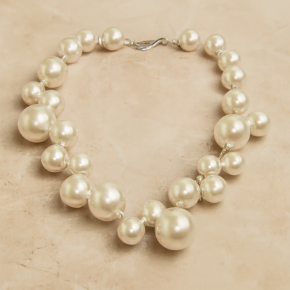 Perlové dívky | Ohromující perlový náhrdelník