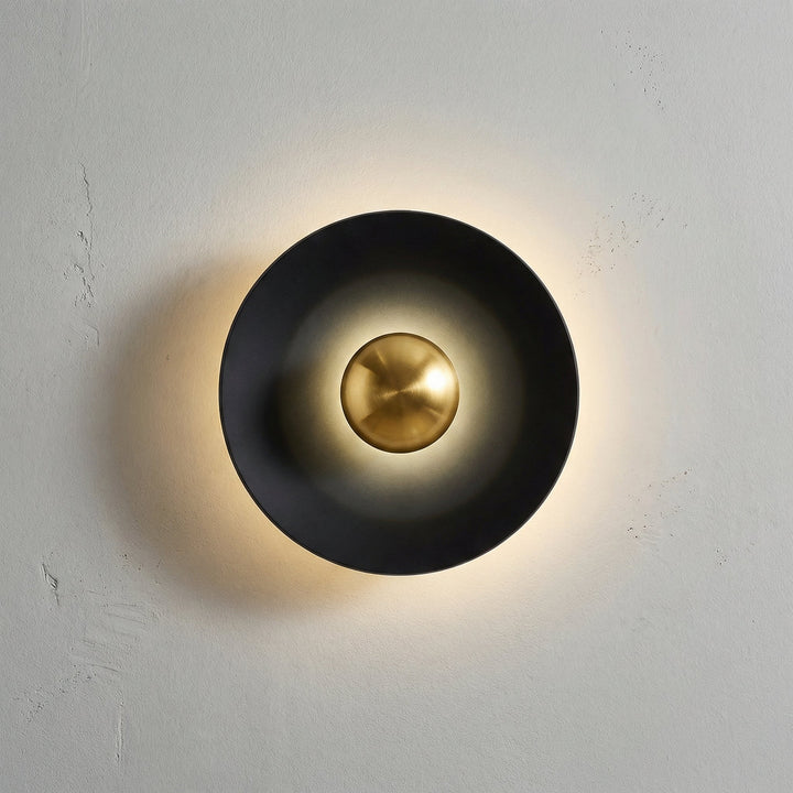 Round Halo Wall Light -  Auroryn