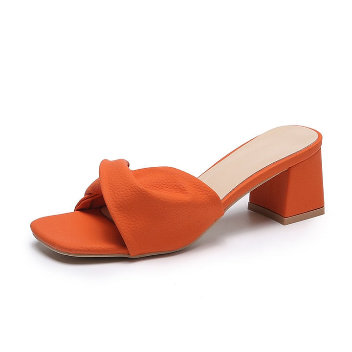 Orange Damen-Sandale mit Blockabsatz, Leder, modisch, bequem, Sommermode.