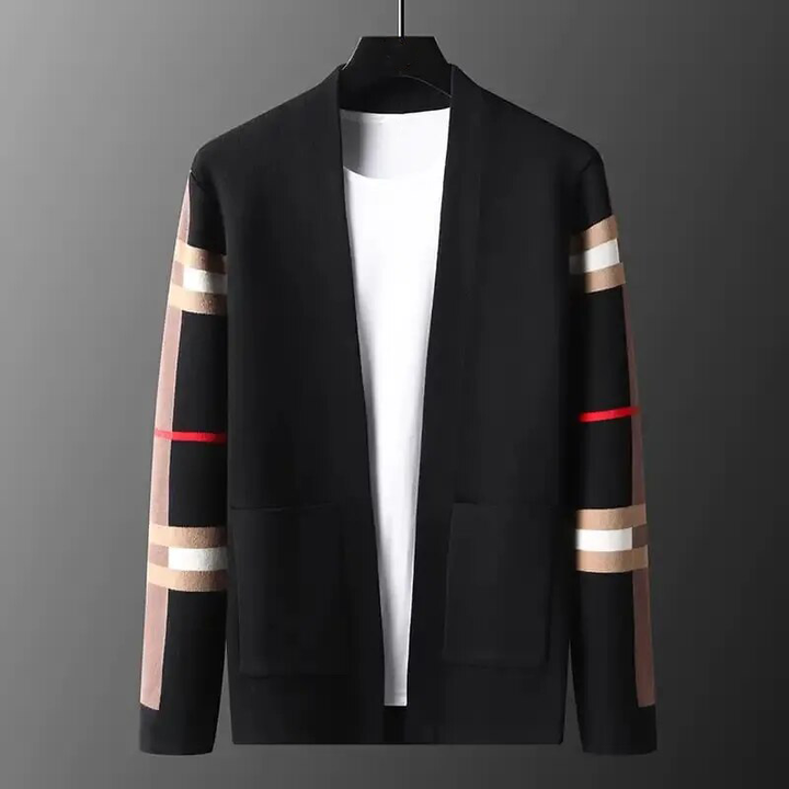 Schwarzer Herren-Cardigan mit Streifenmuster, offenes Design, modisch, elegant.