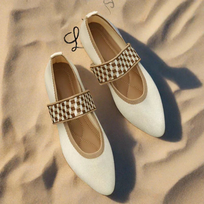 Stélové dámské podzimní boty s špičatou špičkou – Lina