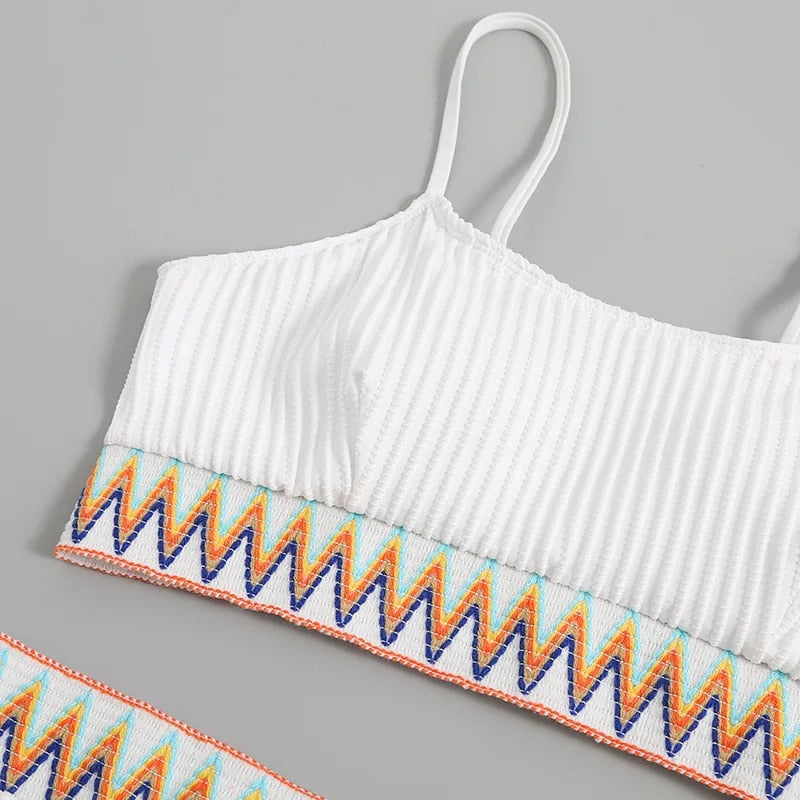 Bikiny s nastavitelnými ramínky a vysokým pasem – Malia