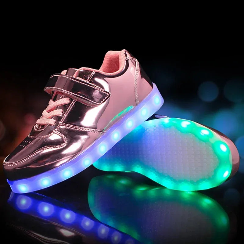 Dětské LED tenisky s efektem změny barvy při chůzi