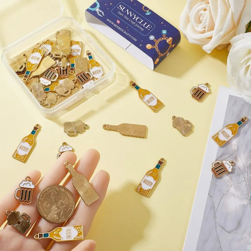 Závěsný stojan na šperky v designu piva (40-set) – ProstCharms Oktoberfest 2025