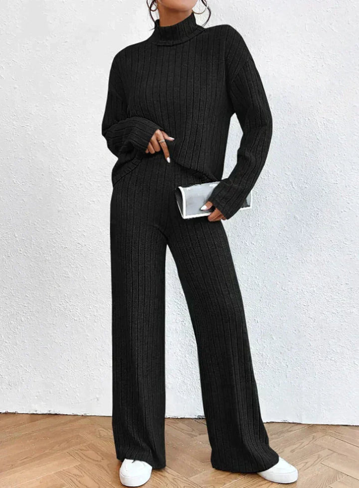 Damen Zweiteiler Set, schwarz, Strick, Rollkragen, weite Hose, modisch, bequem, Herbstmode.