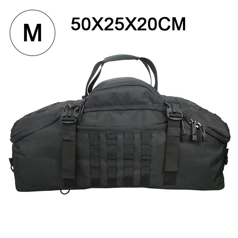 Schwarze taktische Reisetasche, 50x25x20cm, robustes Material, ideal für Outdoor-Aktivitäten.