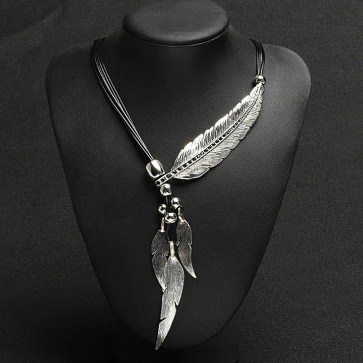 Silberne Feder-Halskette, Lederband, Boho-Stil, Damen-Schmuck, modisch, elegant