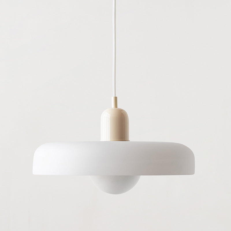Weiße Pendelleuchte, modernes Design, 35 cm, minimalistisch, skandinavischer Stil, Wohnzimmer.