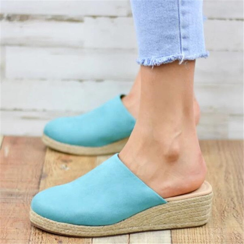 Retro Chic klínové sandály - Vera