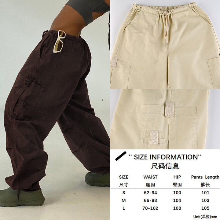 Braune und beige Cargo-Hosen, Unisex, Baumwolle, mit Taschen, lässiger Stil, Größenangaben.