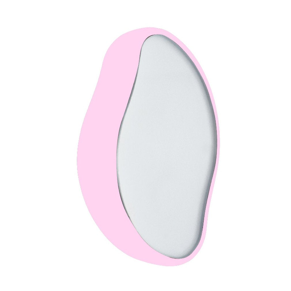 Rosa ergonomischer Make-up-Schwamm, tropfenförmig, für nahtloses Auftragen von Foundation.
