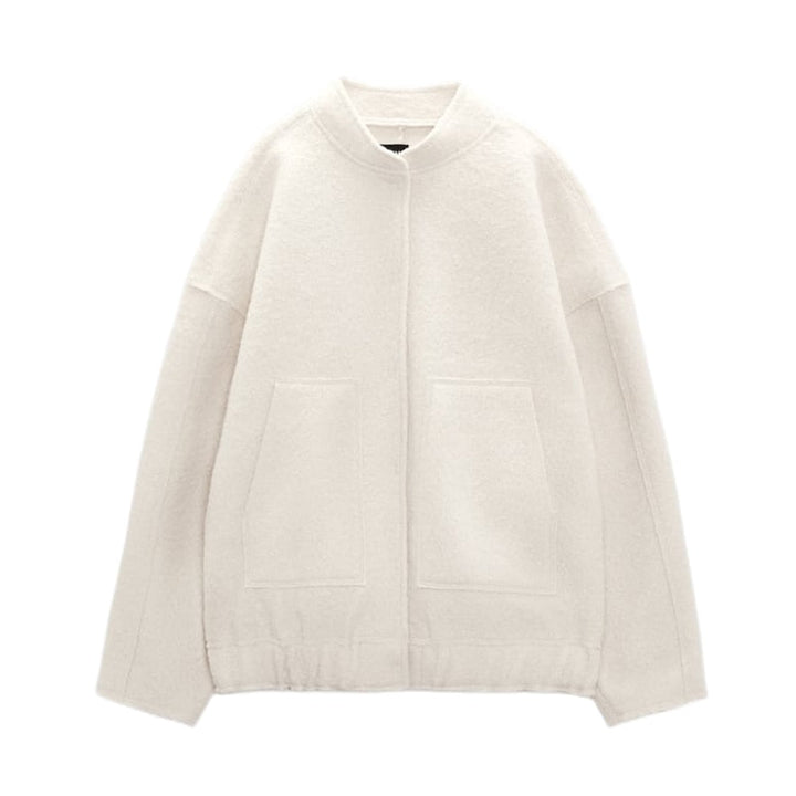Weiße Damenjacke aus Wolle, minimalistisch, mit Taschen, modisch, Herbstbekleidung.
