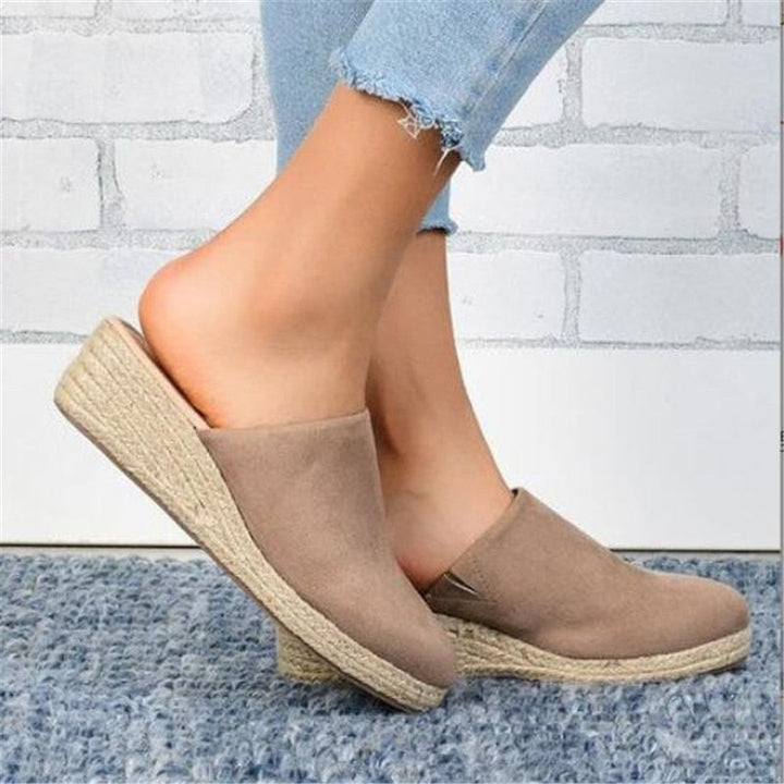Retro Chic klínové sandály - Vera
