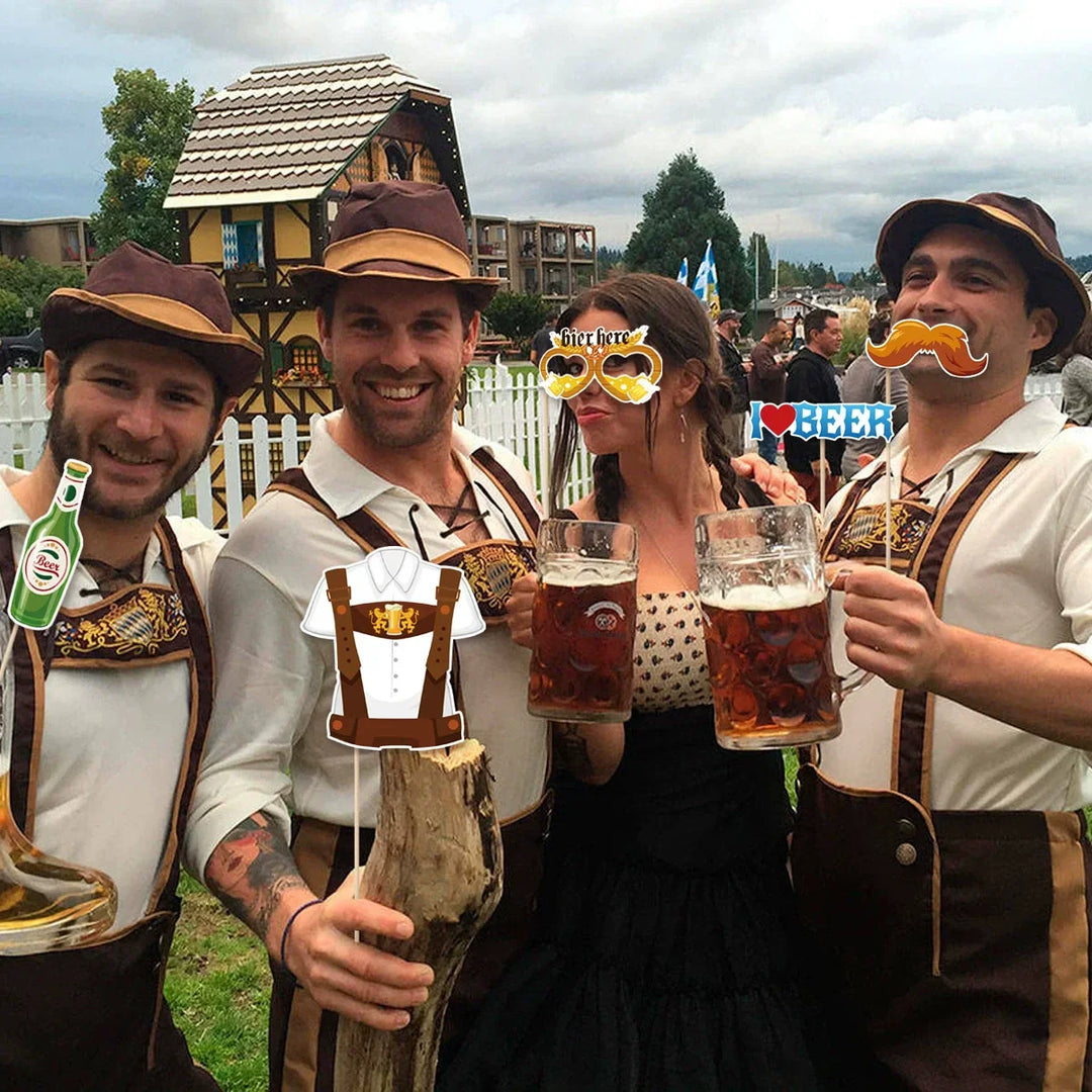 Sada fotorekvizit ve stylu Oktoberfestu (30 kusů) - 1+1 zdarma - GaudiSpaß Oktoberfest 2026