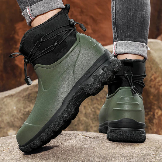 Pánské voděodolné gumové holínky s kotníkovým páskem a profilovou podrážkou – Darius