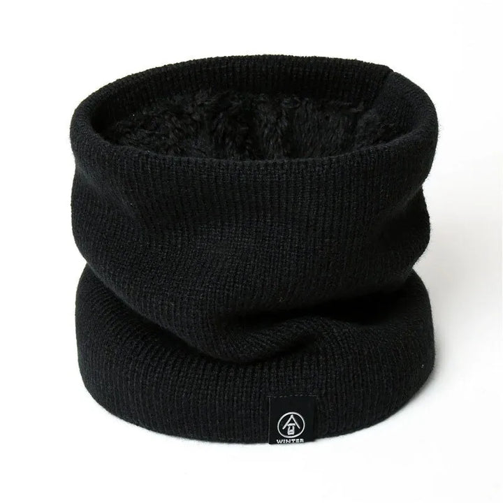 Schwarzer Strickschal, warm, weich, Winteraccessoire, Unisex, modisch, bequem, vielseitig.